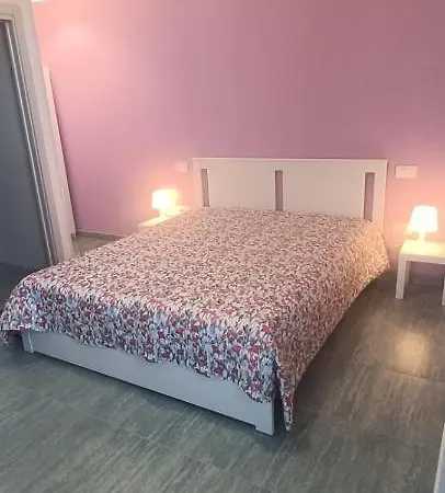 Zelinda Guest house *