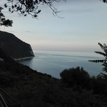 Pensión Zelinda Sirolo