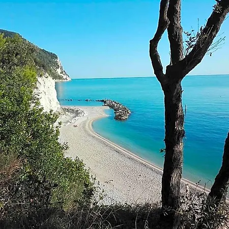 Zelinda Bed & Breakfast Sirolo
