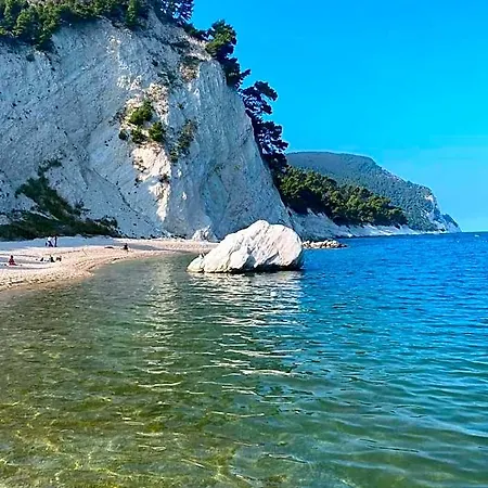 Zelinda 3* Sirolo