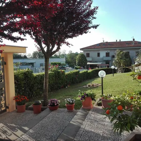 Zelinda Guest house *
