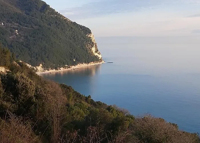 Zelinda Gasthuis Sirolo